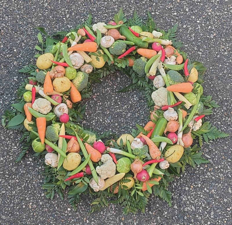 wreath, circle,,vegetables, gardener, allotment, farmer, greengrocer, woman,  man, male, oasis, funeral, tribute, flowers, harold wood, romford, florist, delivery, havering, brentwood, dagenham, delvery