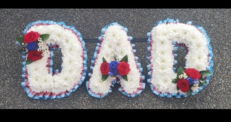 letters, name, dad, daddy, daddie, dadi, funeral flowers, oasis, tribute, wreath, harold wood, romford, havering, delivery