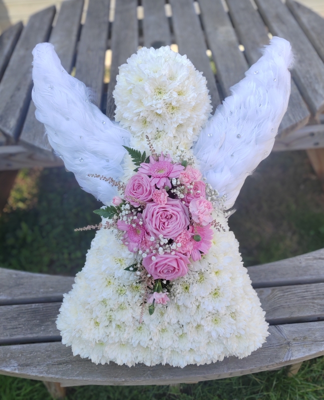 angels, angel, wings, angelic, religious, angelwings, feathers, posy, posies, funeral, tribute, wreath, oasis,  flowers, florist, delivery, harold wood, romford, havering, south essex, dagenham