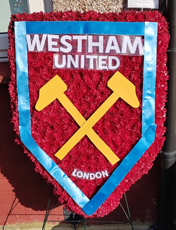 Football, shield, west ham, hammers, irons, whufc, funeral, flowers, tribute, romford, harold wood, havering, delivery