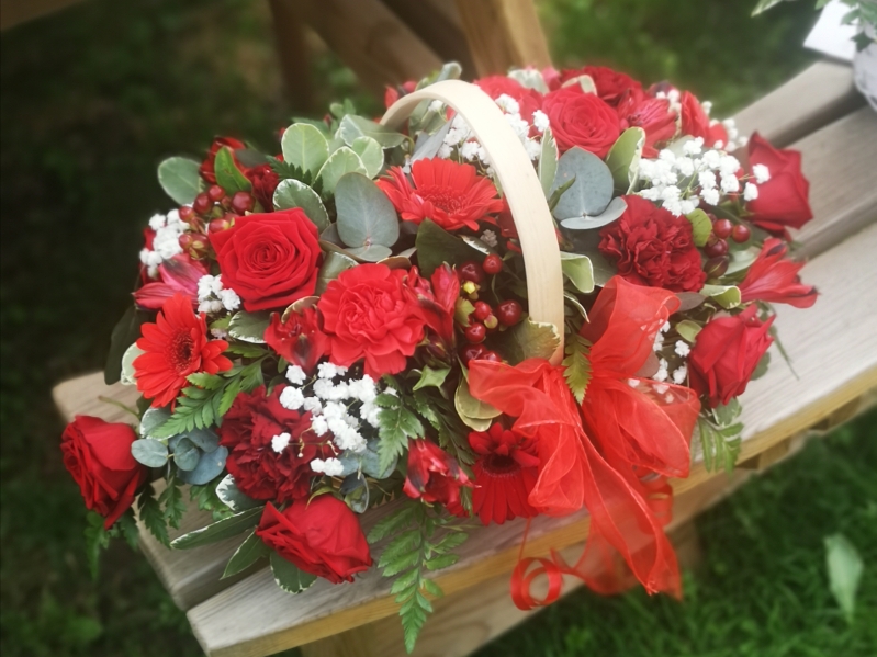 ruby red wedding anniversary flowers roses basket florist harold wood romford same day delivery