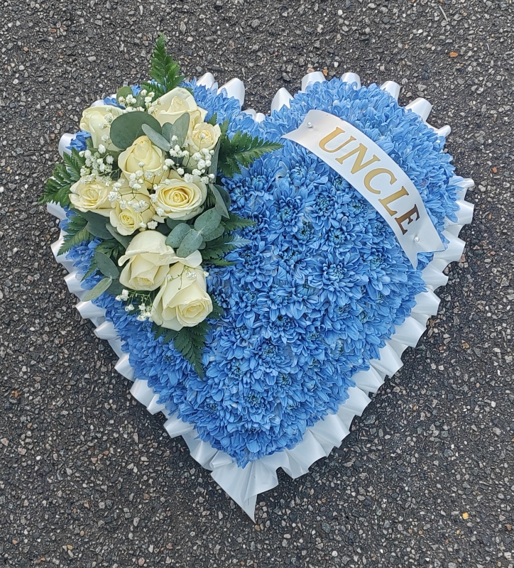 heart, blue, white, male, female, funeral, tribute, wreath, oasis, flowers, florist, delivery, harold wood, romford havering, brentwood, dagenham