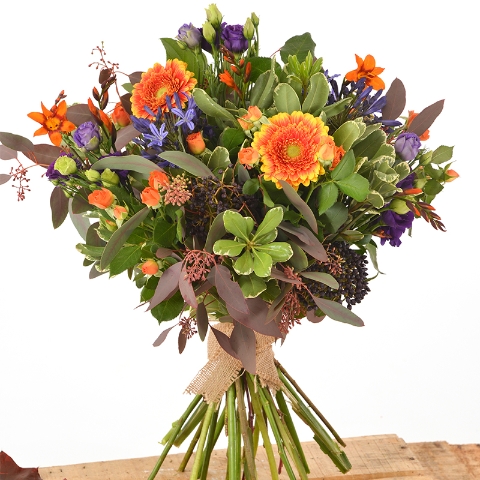 bouquet, handtie, flowers, gift, bunch, florist, birthday, anniversary, harold wood, romford, havering, delivery