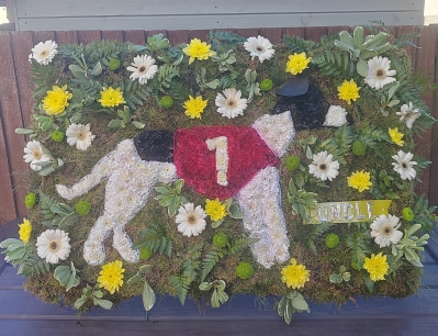 greyhound, dog, racing,sports, funeral. flowers, tribute, bespoke, wreath, oasis, florist, harold wood, romford, havering, brentwood, dagenham, delivery