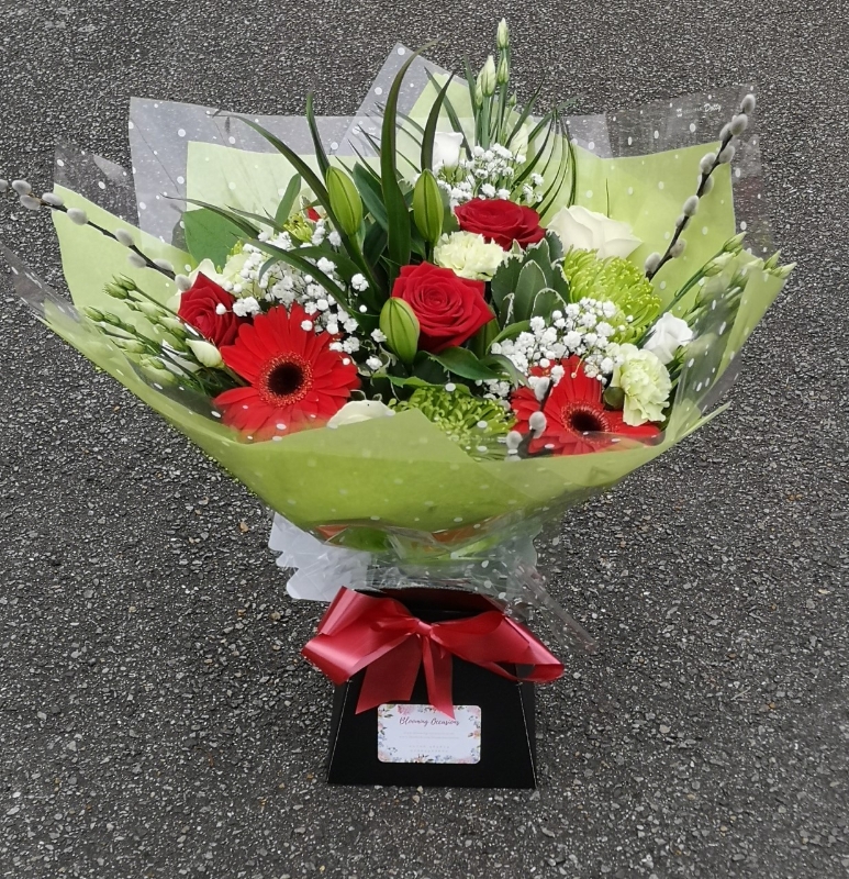 flowers bouquet red green white aqua box gift delivery florist local harold wood romford 