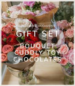 Bouquet Chocolates and Teddy