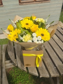 bouquet, handtie, flowers, gift, yellow, bunch, florist, birthday, anniversary, harold wood, romford, havering