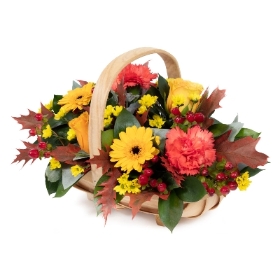 basket, arrangement, red, ,autumn, yellow, flowers, oasis, funeral, flowers, tribute, florist, harold wood, romford, havering, delivery