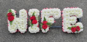 letters, name, wife, mrs,  funeral flowers, oasis, tribute, wreath, harold wood, romford, havering