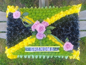 funeral, flowers, pillow, cushion, flag, jamaican, jamaica, wreath, posy, oasis,  tribute, florist, harold wood, romford, havering, brentwood, dagenham, delivery