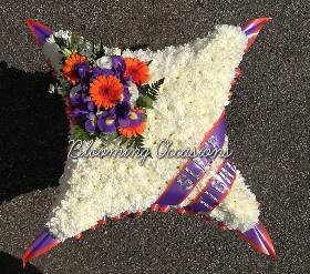 cushion, pillow, posy, posies, sleep tight, man, male, woman, female, funeral, tribute, wreath, flowers, florist, delivery, harold wood, romford, havering