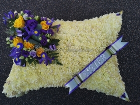 cushion, pillow, posy, posies, sleep tight, man, male, woman, female, funeral, tribute, wreath, flowers, florist, delivery, harold wood, romford, havering