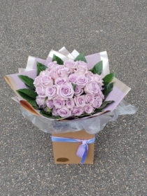 valentines, birthday, anniversary, valentines day, love, lilac, dome, roses, 6, 12, 18, 24, red, standard, budget, flowers, florist, harold wood, romford, havering, delivery