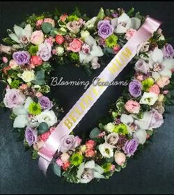 heart, colourful, male, female, funeral, tribute, wreath, flowers, florist, delivery, harold wood, romford havering, open heart, loose flower, pastel shades