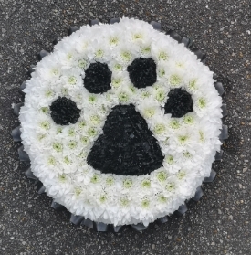 paw, print, animal, dog, cat, funeral, tribute, posy, wreath, flowers, florist, oasis delivery, harold wood, romford, delivery