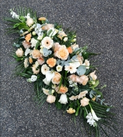 casket, coffin, spray, peaches, peach, cream, white, female, funeral, tribute, flowers, oasis, harold wood, romford, havering, delivery