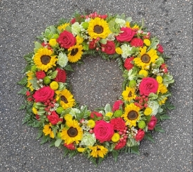 sunflower, rose, posy, wreath, funeral, flowers. tribute, wreath, oasis, sun, helianthus, harold wood, romford, havering,brentwood,dagenham, delivery