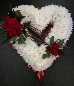 heart, colourful, white, male, female, funeral, tribute, wreath, flowers, florist, delivery, harold wood, romford havering