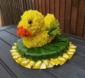 rubber, duck, duckie, yellow, rubber, funeral, flowers, tribute, wreath, oasis, florist, harold wood, romford, havering, delivery